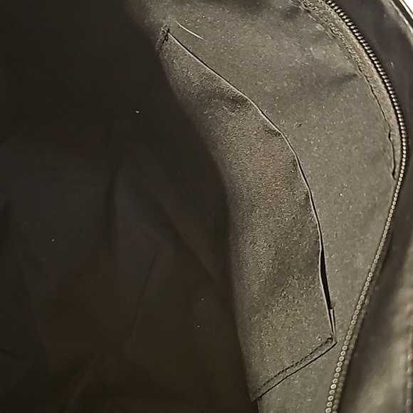 Unbranded straw purse with multi colored scarf tie accent. - Picture 4 of 5